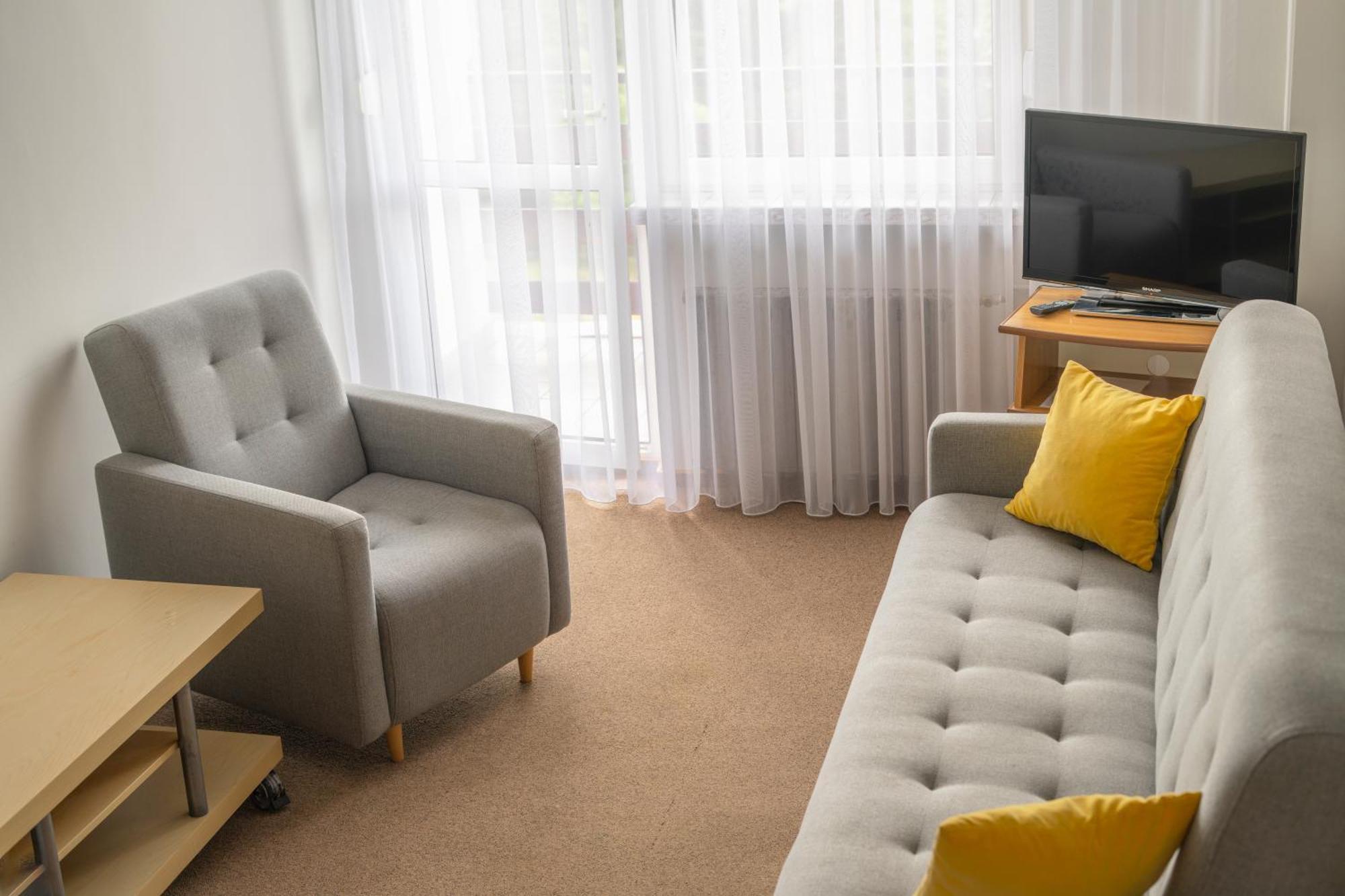 Hotel Osrodek Wypoczynkowy " Bieszczady" à Myczkowce Extérieur photo